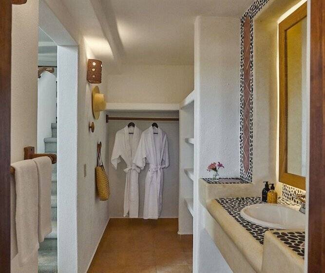 スイート, La Villa Luz