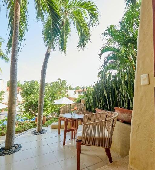 سوییت, La Villa Luz