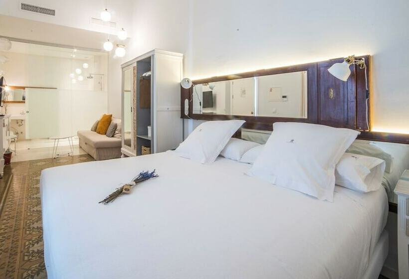 Habitació Estàndard, Madinat