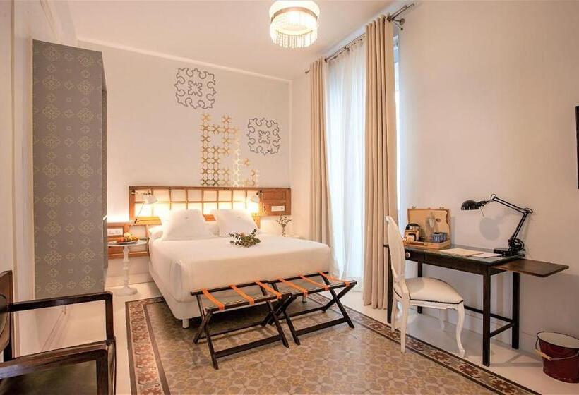 Habitació Estàndard, Madinat