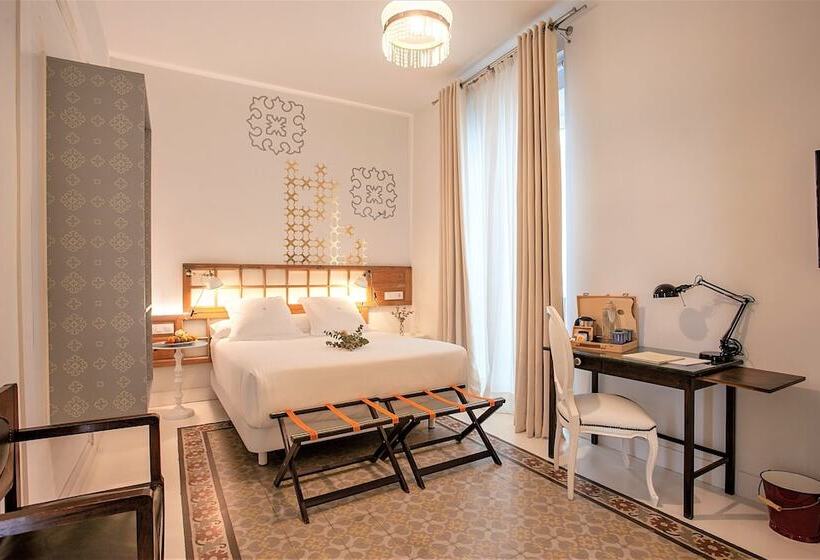 Habitació Estàndard, Madinat