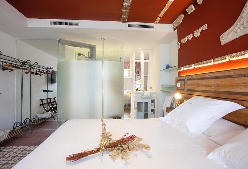 Habitació Superior, Madinat