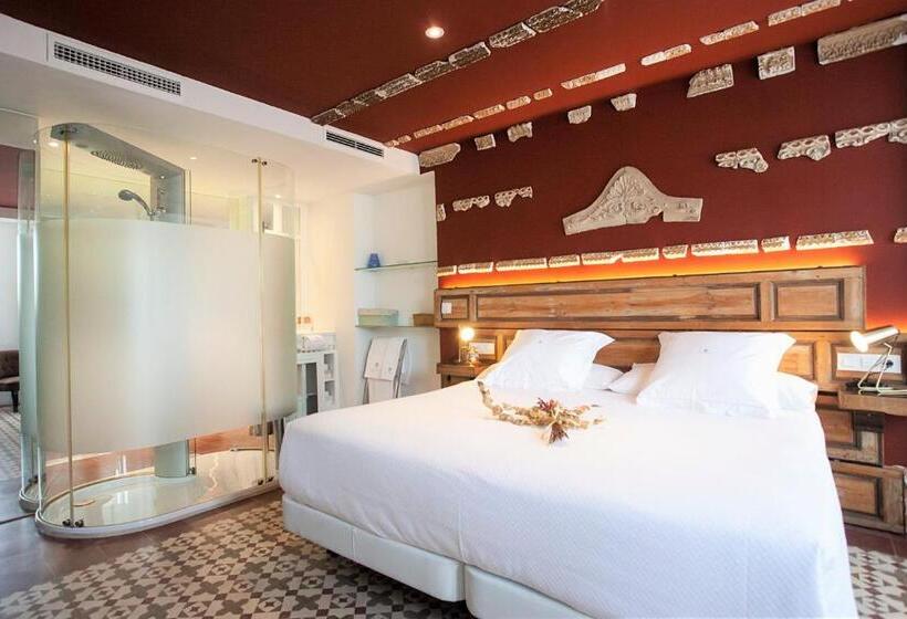 Habitació Superior, Madinat