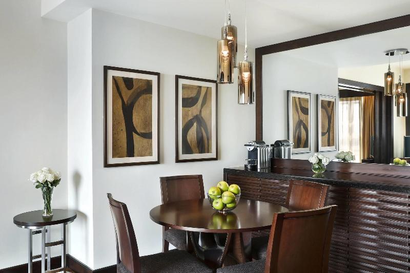 Полулюкс Кровать Кинг, Marriott Hotel Al Forsan, Abu Dhabi