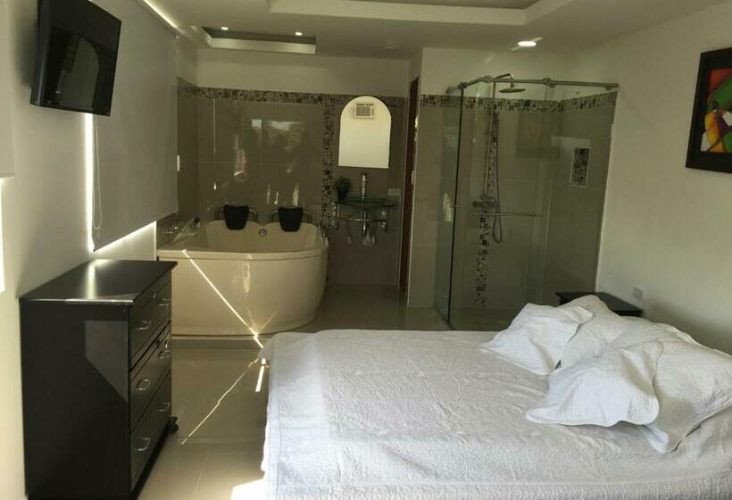 Люкс Повышенной Комфортности, West California