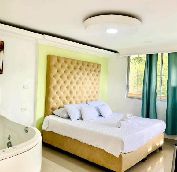 Люкс Повышенной Комфортности, West California