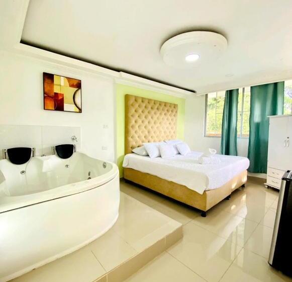 Люкс Повышенной Комфортности, West California