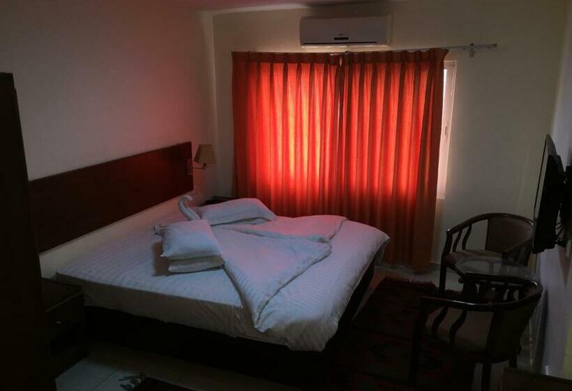 اتاق استاندارد, Zaina Plaza