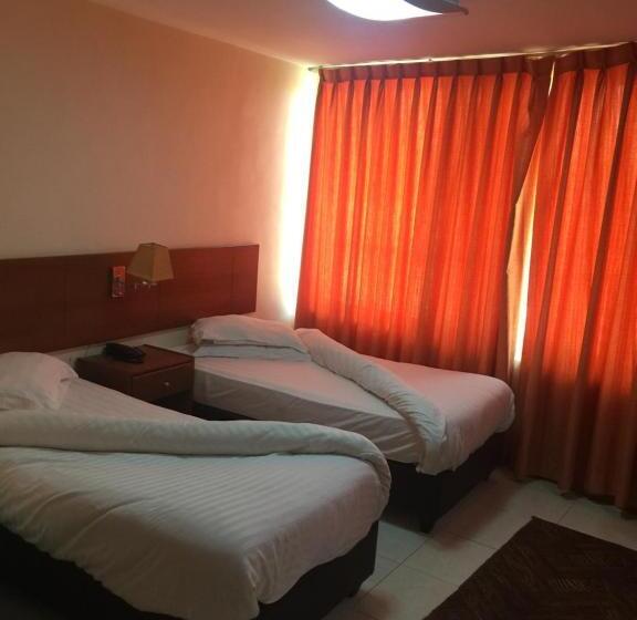 اتاق راحتی, Zaina Plaza