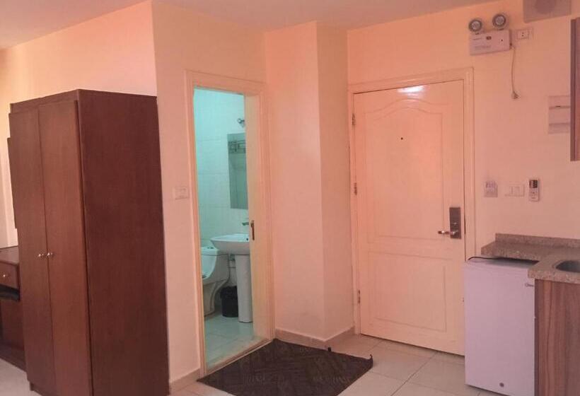 اتاق راحتی, Zaina Plaza