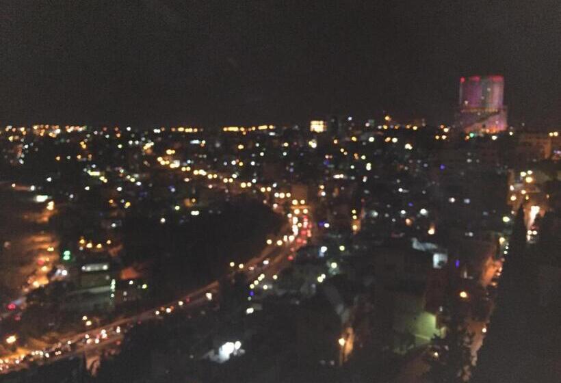سوئیت رویال, Zaina Plaza