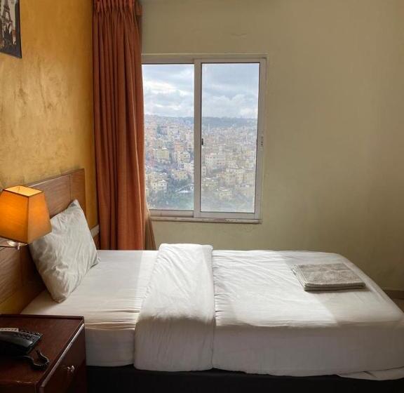 سوئیت رویال, Zaina Plaza