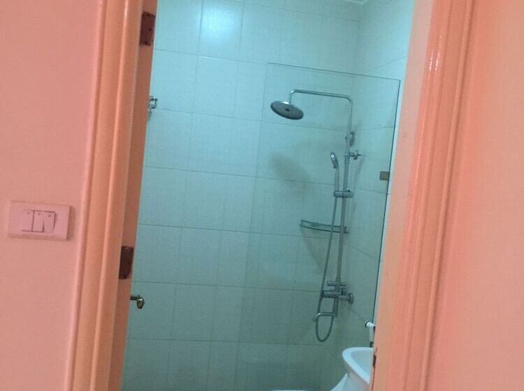 اتاق راحتی, Zaina Plaza