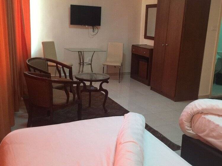 اتاق استاندارد, Zaina Plaza