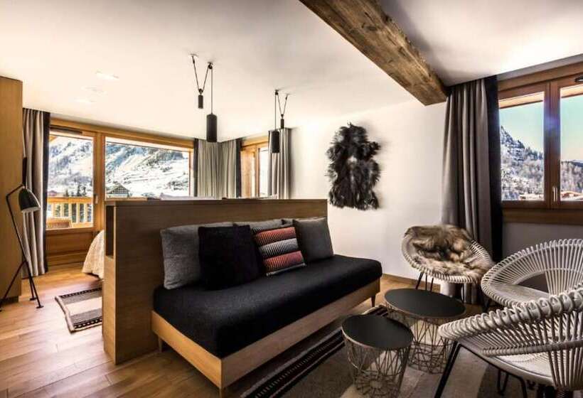 سوییت خانوادگی, Le Yule Hotel & Spa