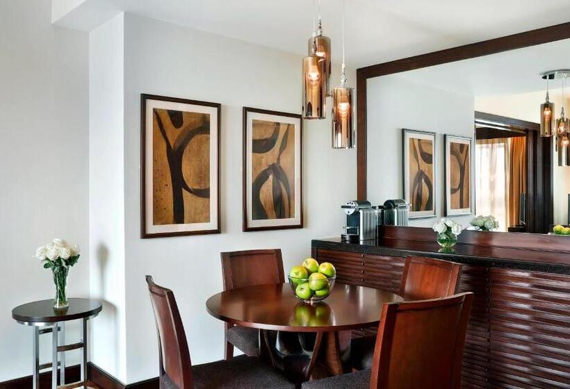 Полулюкс Кровать Кинг, Marriott Hotel Al Forsan, Abu Dhabi