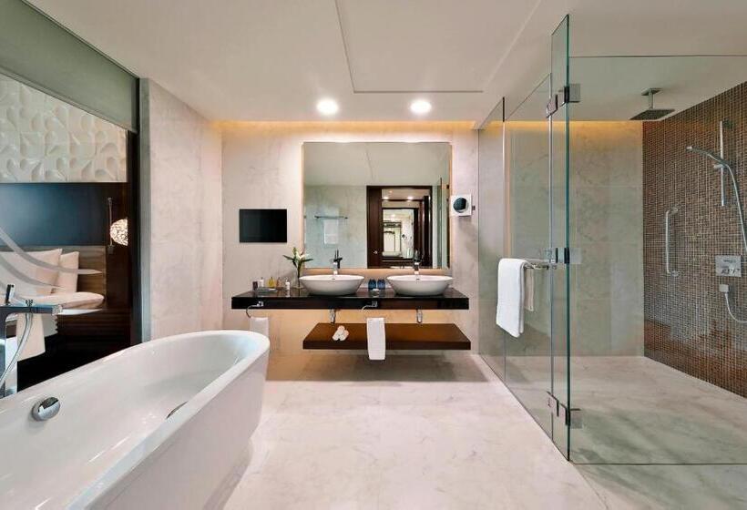 Люкс Кровать Кинг, Marriott Hotel Al Forsan, Abu Dhabi