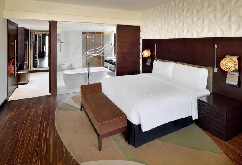 Люкс Кровать Кинг, Marriott Hotel Al Forsan, Abu Dhabi