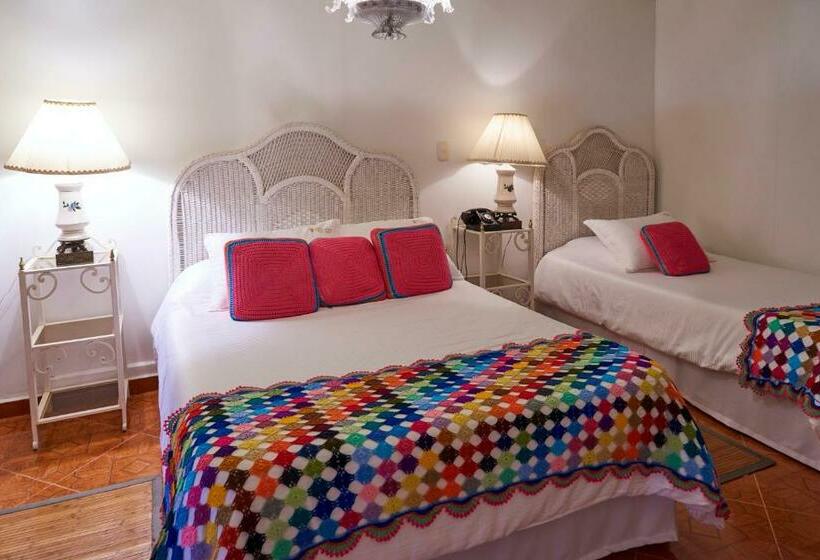 스탠다드 트리플 룸, Finca Hotel Los Girasoles