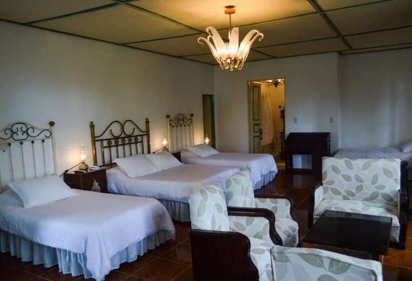 스탠다드 트리플 룸, Finca Hotel Los Girasoles