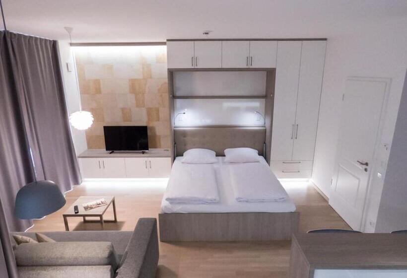 스탠다드 스튜디오, Residenz Am Zwinger