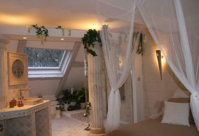 Cameră Superioară, Chambres D'hôtes Et Table D'hôtes L'intemporelle