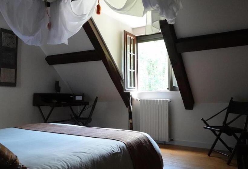 Cameră Superioară, Chambres D'hôtes Et Table D'hôtes L'intemporelle