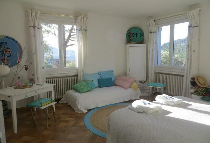 マウンテンビューファミリールーム, La Clorinde