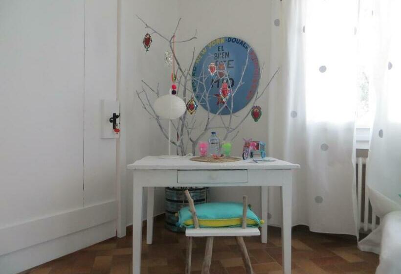 マウンテンビューファミリールーム, La Clorinde