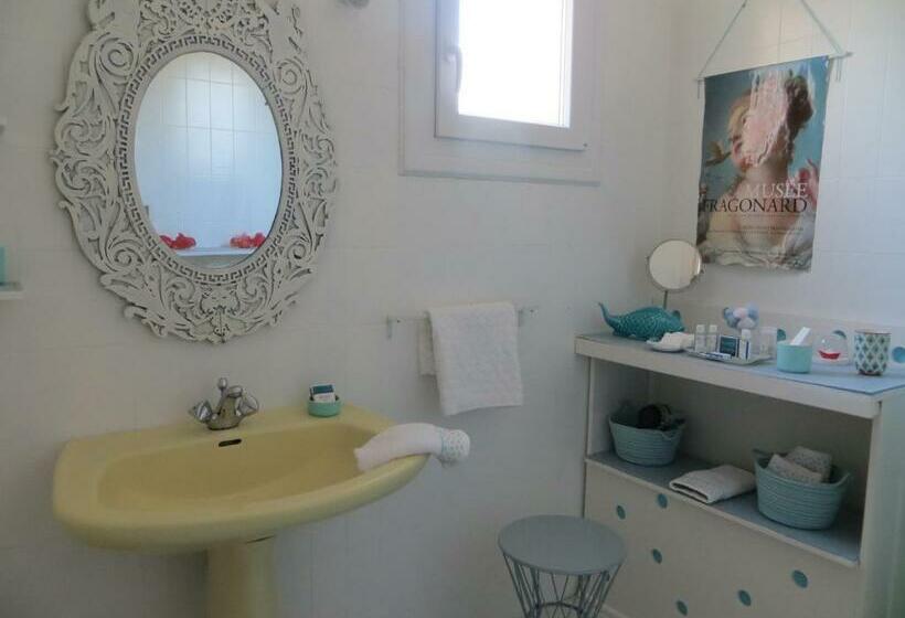 マウンテンビューファミリールーム, La Clorinde