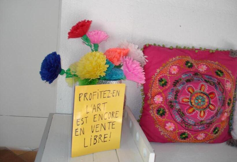 ガーデンビュースタンダードルーム, La Clorinde