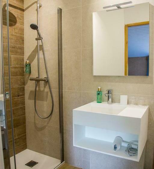 اتاق استاندارد, La Gomerie Chambres D'hotes