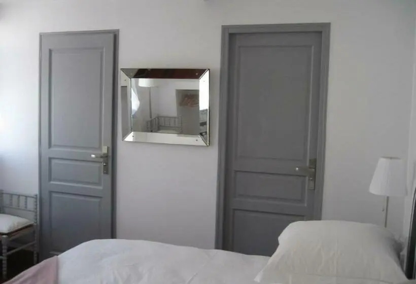 Standard-huone, La Maison Carolane