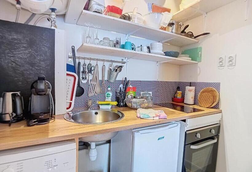 إستوديو قياسى سرير كينج, Les Glycines Oloron