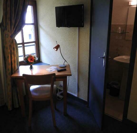 ガーデンビュースタンダードルーム, Aux Globe Trotters