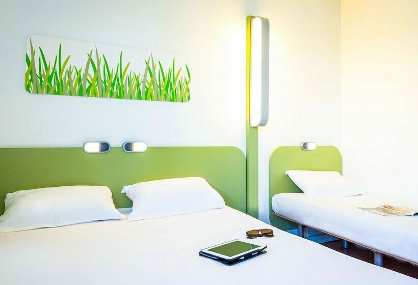 Номер Стандарт Трехместный, Ibis Budget Aubagne Paluds Agora