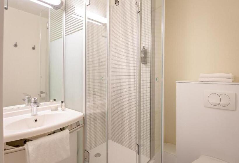 חדר סטנדרט לשלושה, Ibis Budget Aubagne Paluds Agora