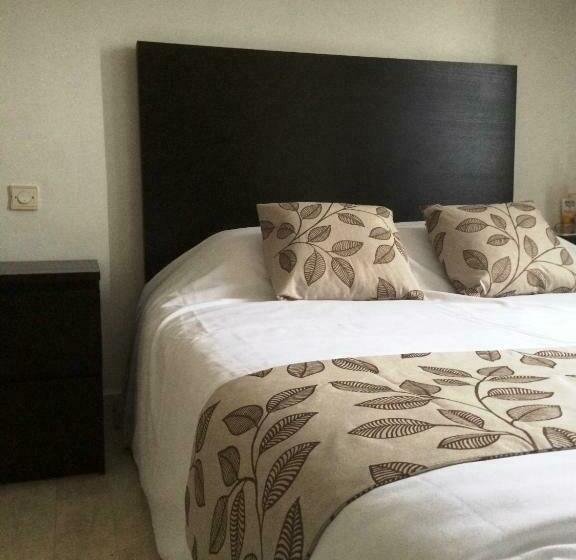 חדר סטנדרט יחיד, Les Voyageurs