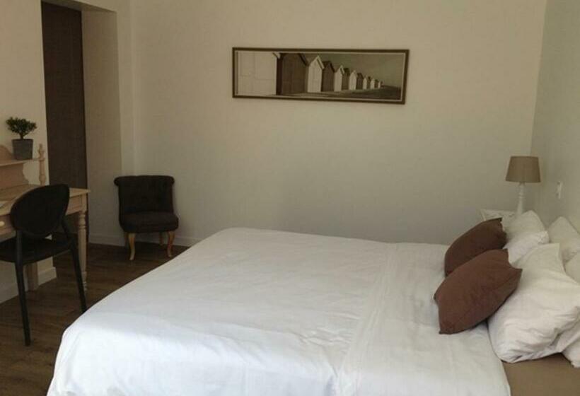 חדר סופריור, Les Voyageurs