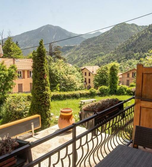 חדר סטנדרט לשלושה, Relais Saint Louis