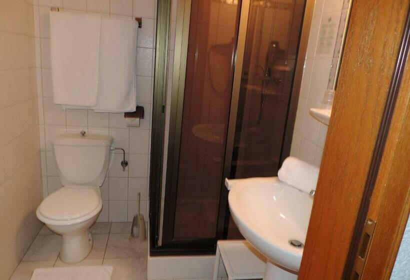 标准间, Restaurant Cristal