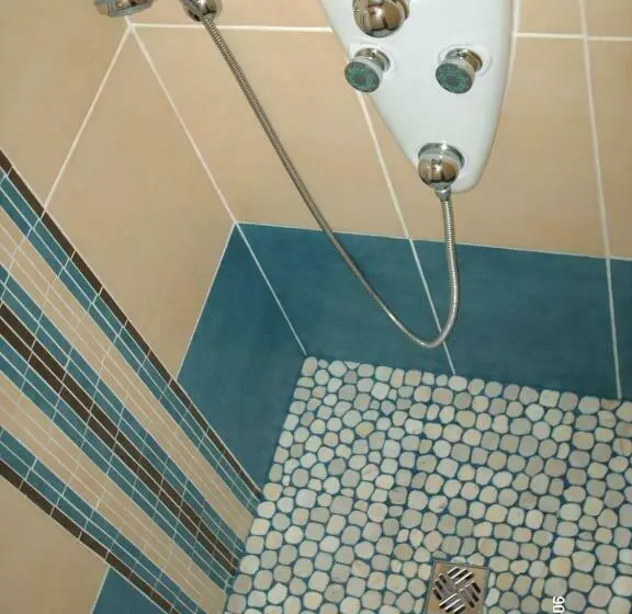 Perhesviitti, Les Tilleuls B&b