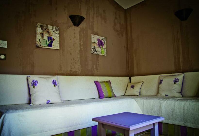 Люкс, Château Catherine De Montgolfier B&b Et Gites