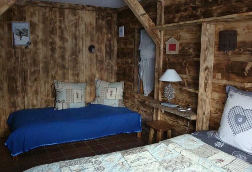 Номер Стандарт Трехместный, Chambres D Hôtes Chalet De La Source