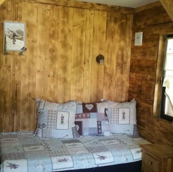 Номер Стандарт Трехместный, Chambres D Hôtes Chalet De La Source