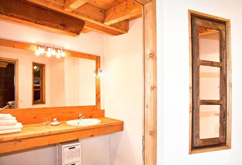 Номер Стандарт Трехместный, Chambres D Hôtes La Grangelitte