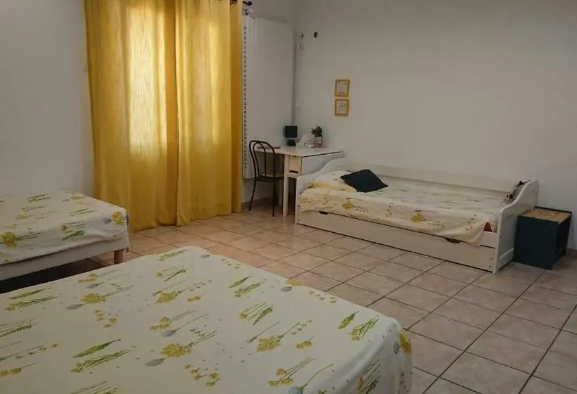 スタンダード４人部屋, Chambres D Hôtes  Le Pré Aux ânes