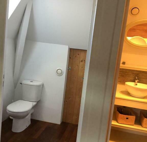 חדר סטנדרט לארבעה, Chambres De Condate