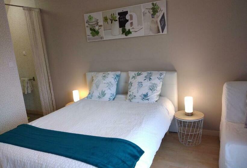 스탠다드 룸, Chez Bernard Et Nicole