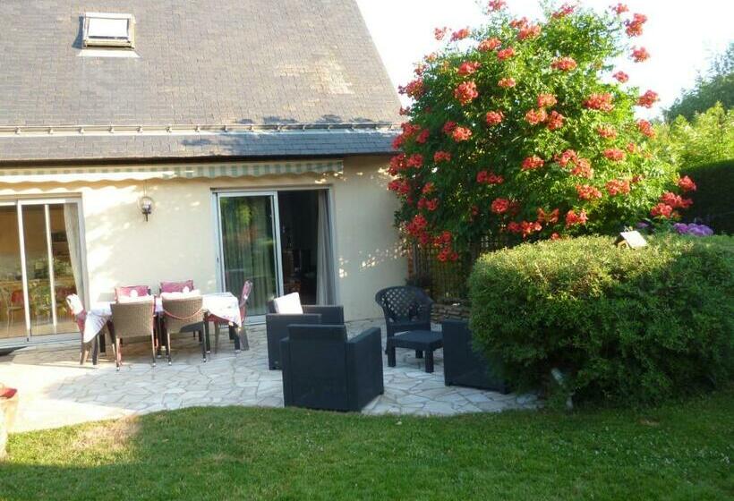 스탠다드 룸, Chez Bernard Et Nicole